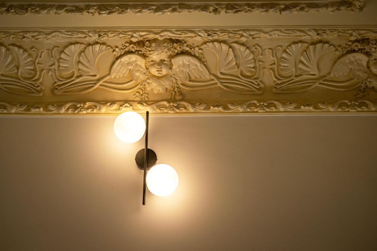 Genesis Grande Acropolis Hill Villa أثينا المظهر الخارجي الصورة