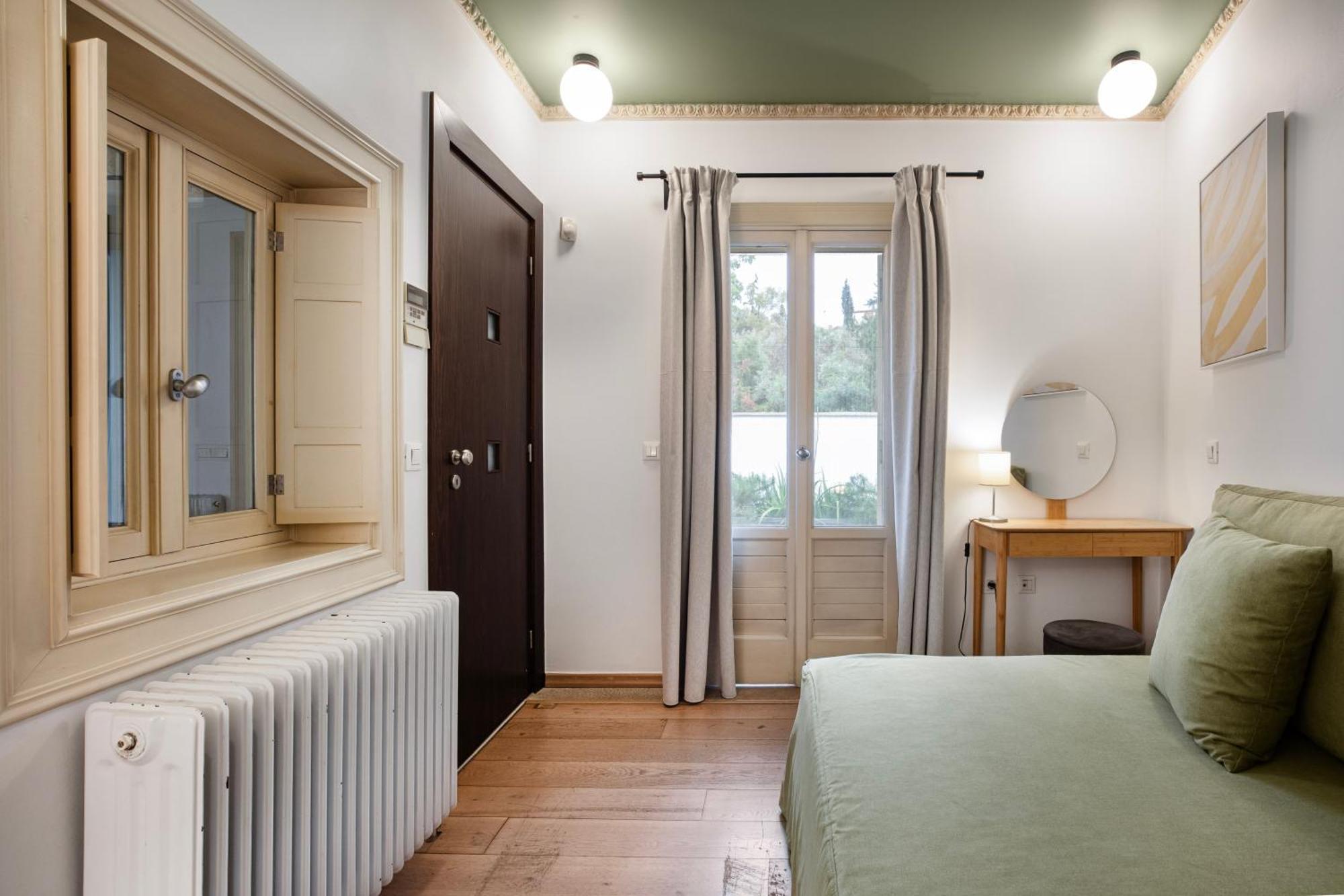 Genesis Grande Acropolis Hill Villa أثينا المظهر الخارجي الصورة