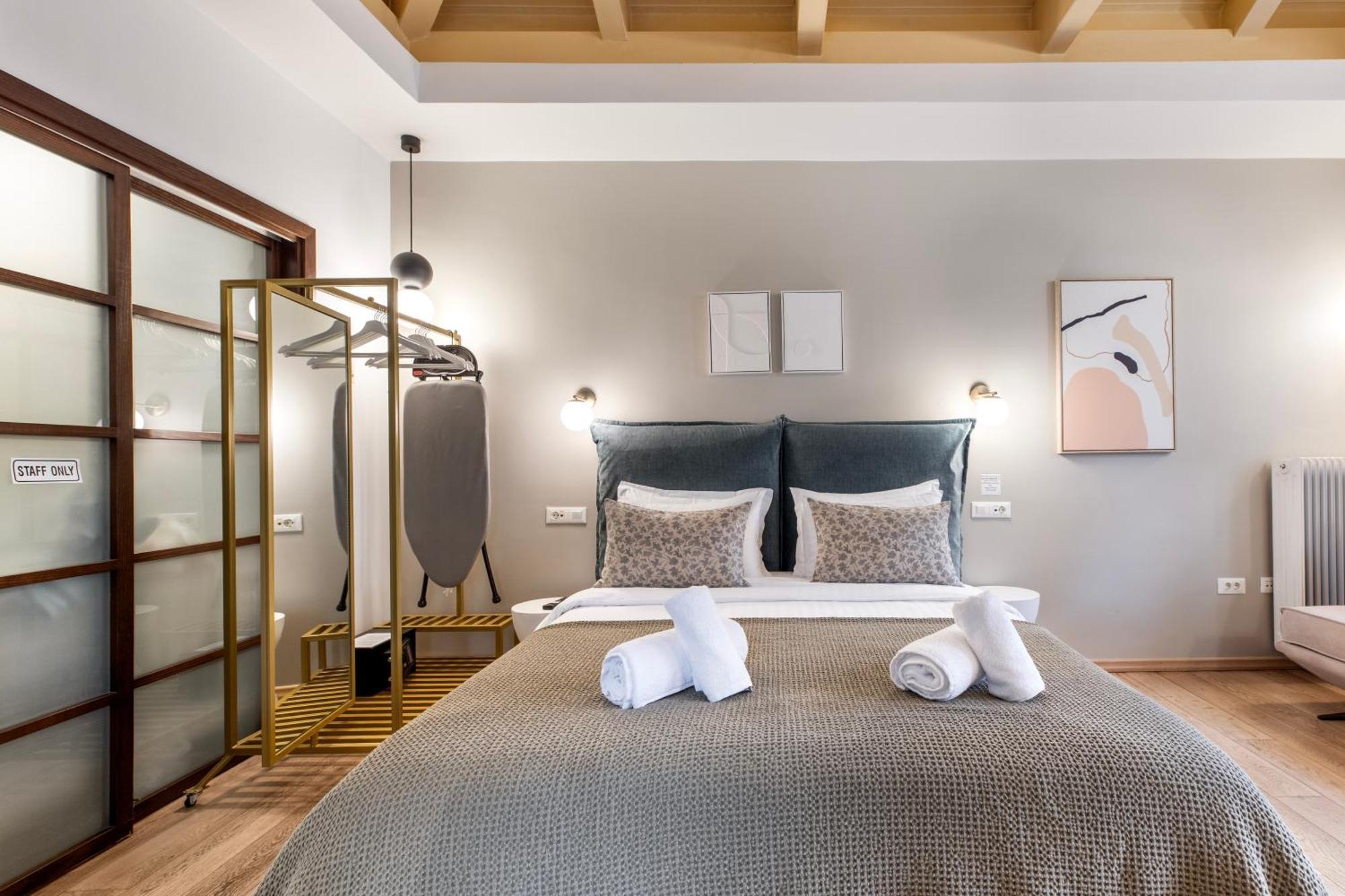 Genesis Grande Acropolis Hill Villa أثينا المظهر الخارجي الصورة